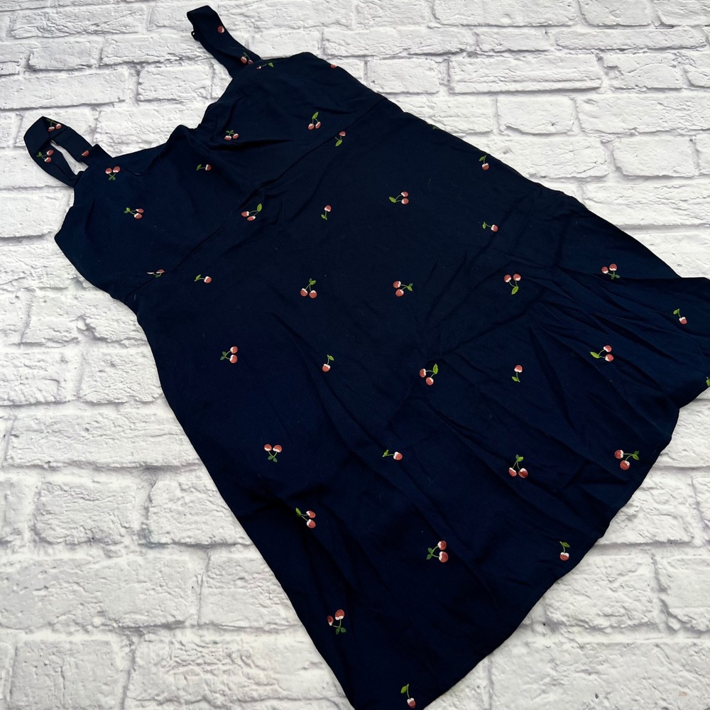 Old Navy Womens Navy Blue Cherry Print Sundress L Sweetheart Neck Smocked Back
